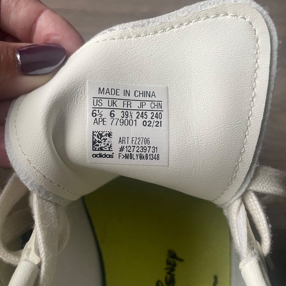 Unisex Adidas Stan Smith x Monster’s Inc - Picture 9 of 9